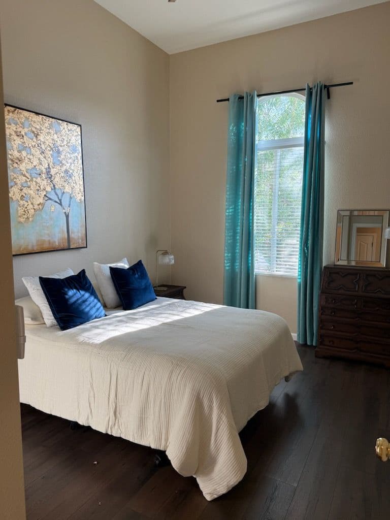 Gallery photos for Effortless Home Staging Furniture Relocation: Image #2